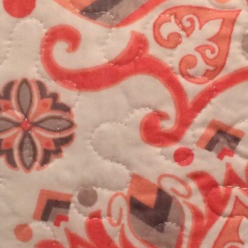 Quilt Set, Full/Queen - Picture 3 of 4